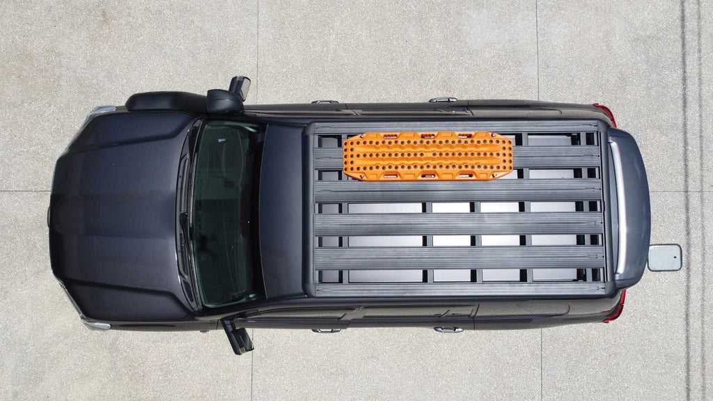 MAXTRAX FLAT RACK MOUNT XTREME MPS WITH CHANNEL NUT [CO]